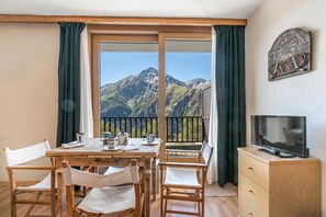 Standaard studio, uitzicht op bergen (Studio Sansi 34) | Dineren