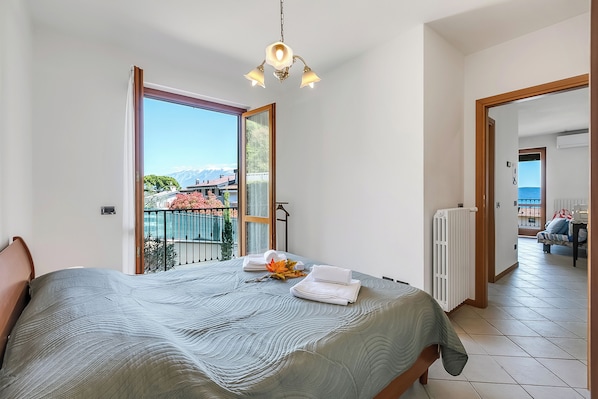 Standard Apartment, Multiple Bedrooms, Mountainside (Julia's House lakeview & shared pool) | 2 bedrooms, free WiFi, bed sheets