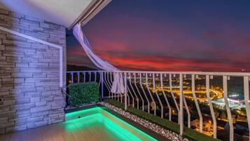 Family Apartment, 1 Bedroom, Mountainside (Lucky Apartment Rijeka) | Balcony