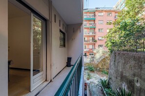 Standard-huoneisto, useita makuuhuoneita, 2 kylpyhuonetta (House Rondinella Genova City Center) | Ulkoalueet