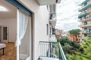 Standaard appartement, meerdere slaapkamers, 2 badkamers (House Rondinella Genova City Center) | Terrein van de accommodatie