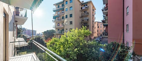 Standard Apartment, Multiple Bedrooms, 2 Bathrooms (House Rondinella Genova City Center) | Property grounds