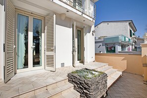 Family House, Multiple Bedrooms, 2 Bathrooms (Casa Patino) | Exterior detail - Casa Patino (Viareggio)