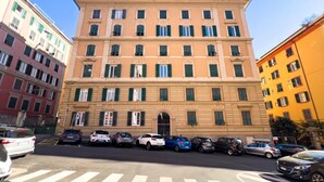 Unclassified image, 3 of 30, button - Graceful Home Genova City Center (Genoa)
