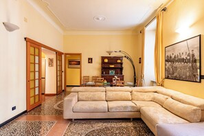 Family Apartment, Multiple Bedrooms, 2 Bathrooms (Graceful Home Genova City Center) | Living area - Graceful Home Genova City Center (Genoa)