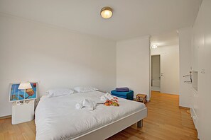 Appartement Familial, plusieurs chambres, 2 salles de bains (Ă Lac Ascona with Garden)