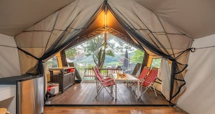 Gapyeong Captain Caravan Glamping