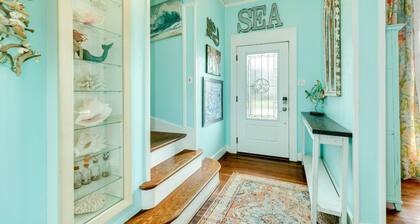 Private Pool Home | 2 Blocks to the Beach | Fenced Yard | Island Cottage | Central Location | Wifi