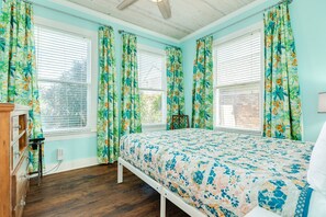 4 bedrooms, WiFi, bed sheets