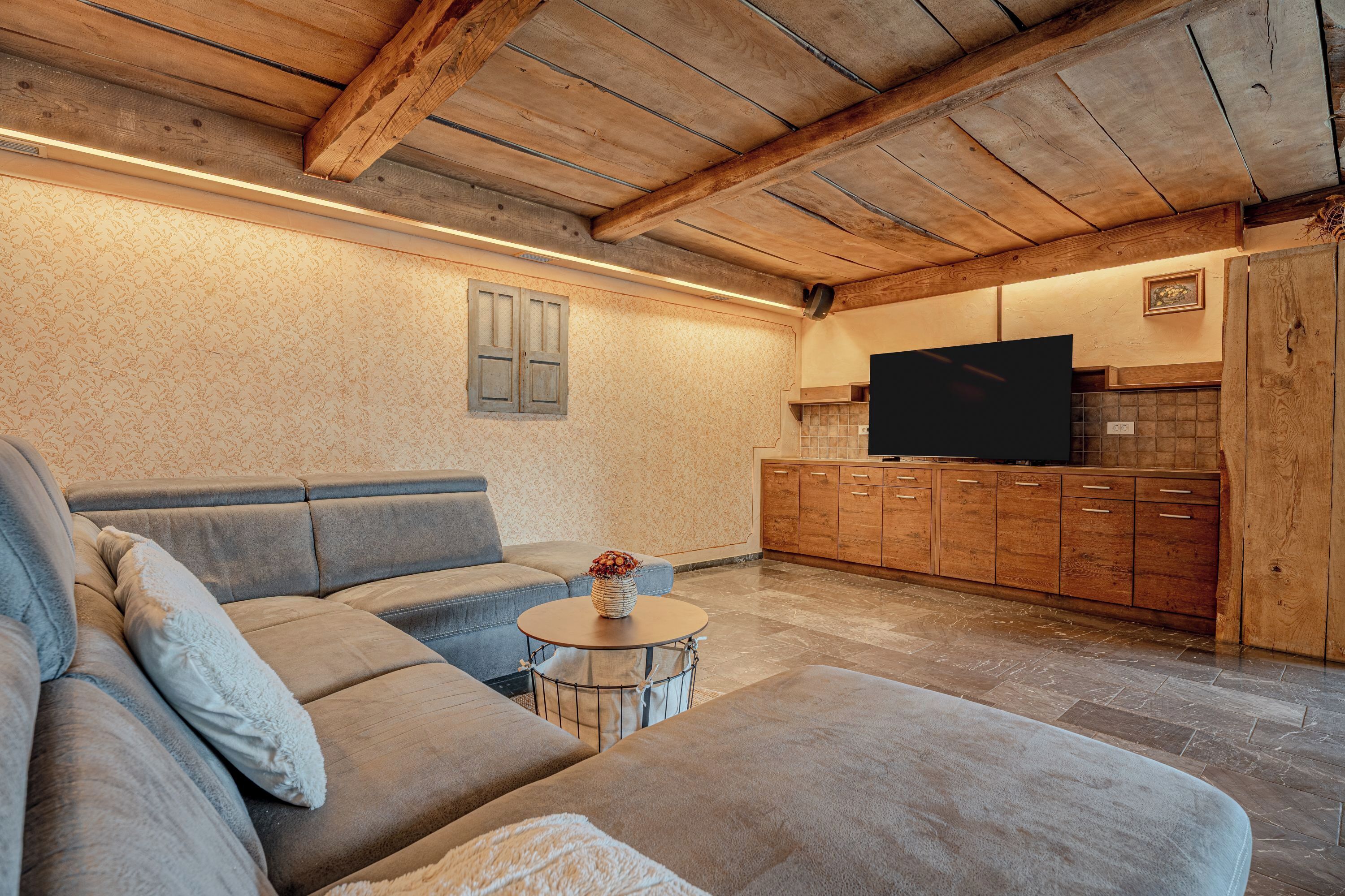 Family Chalet, Multiple Bedrooms, Mountainside (Luxury Chalet Martin) | Living area | 21-inch flat-screen TV with digital channels, fireplace, DVD player