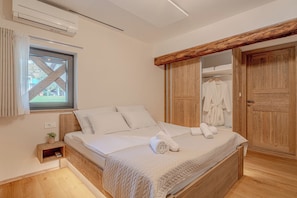 Familienchalet, Mehrere Schlafzimmer, Bergseite (Luxury Chalet Martin)