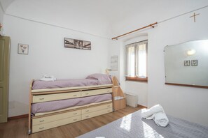 1 bedroom, iron/ironing board, WiFi, bed sheets - Casa Simona (Sennori)
