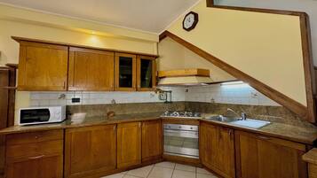 Maison mitoyenne Familiale, plusieurs chambres (Borgo di Porlezza) | Cuisine privée