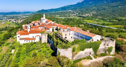 Vipava River Retreat
