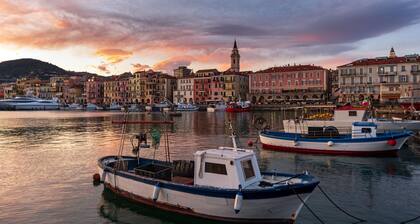 Gemma Marina Near Villa Grock Museum