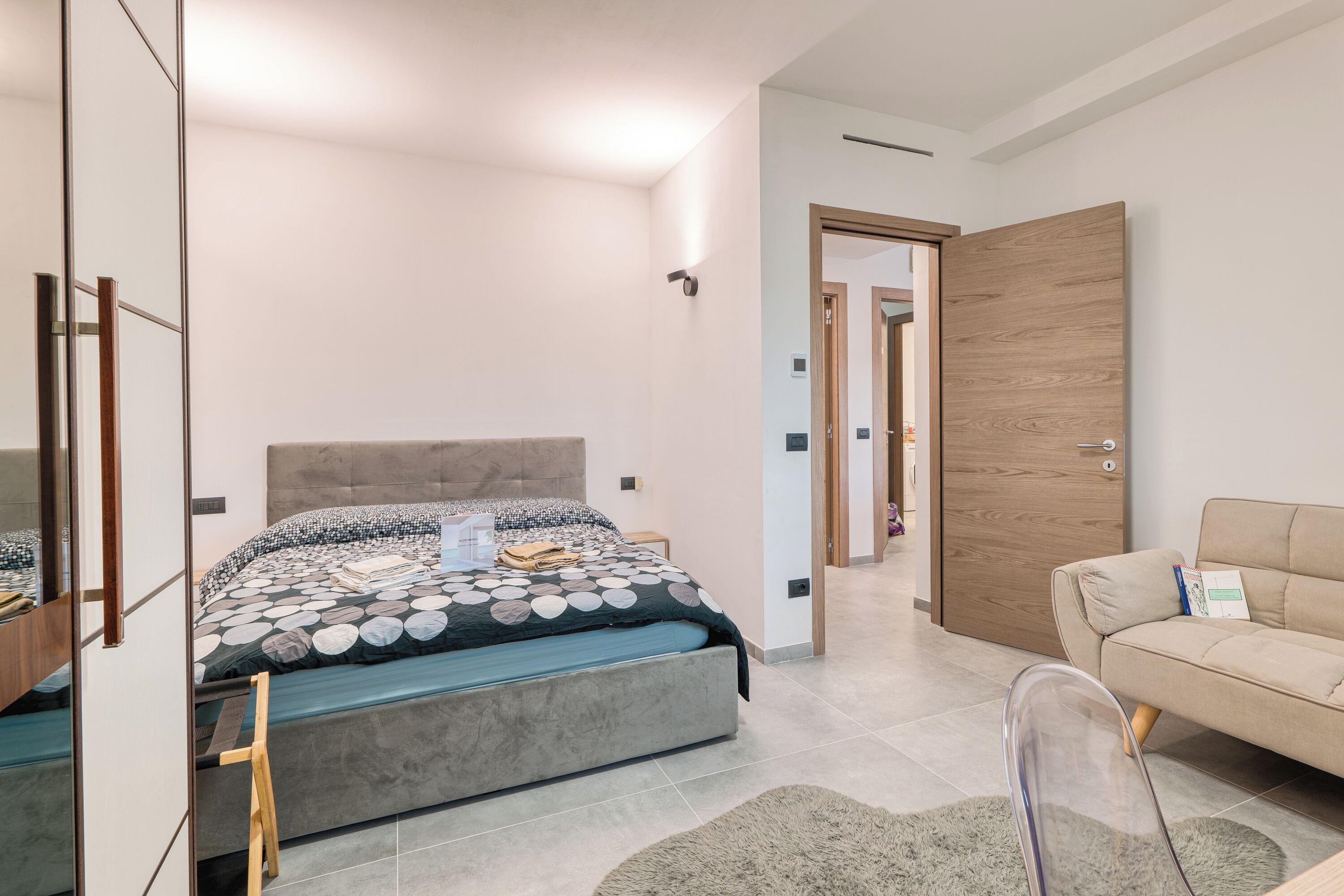 Standard-Apartment, Mehrere Schlafzimmer (Gemma Marina near Villa Grock Museum) | 1 Schlafzimmer, laptopgeeigneter Arbeitsplatz, Bügeleisen/Bügelbrett