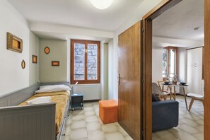 Apartament familiar, diversos dormitoris (The Harbor Old House) | 2 dormitoris, wifi gratuïta i roba de llit 