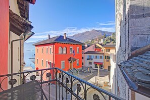 Appartement familial, plusieurs chambres, 2 salles de bains (Corte di Ascona 4) | Balcon