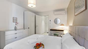 Family Apartment, Multiple Bedrooms (Corte di Ascona 2) | 2 bedrooms, iron/ironing board, free WiFi, bed sheets