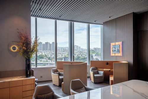 Breakfast, lunch, dinner served; Chinese cuisine, pool views