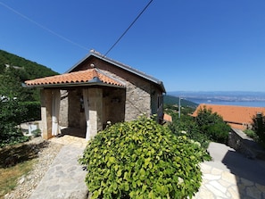 Exterior - Stone House in Dobrec With Sea View & Jacuzzi (Opatija)