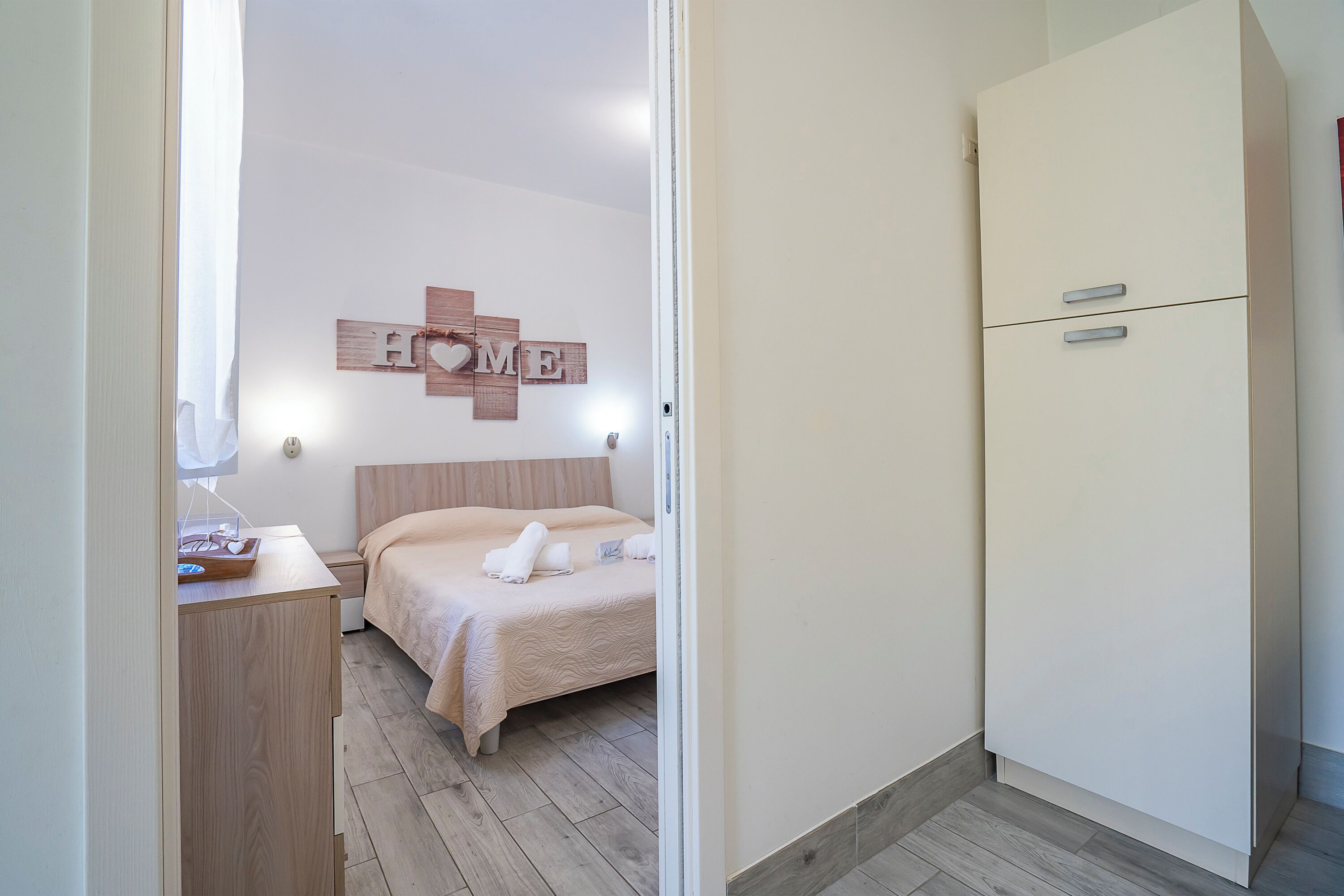 Family Apartment, Multiple Bedrooms (Casa Graziano 1 Near Sandy Beach)