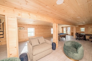Smart TV, video games, offices - Unparalleled Views, Sauna, Hot Tub, Fire Pit, Game Room | Panorama by AvantStay (Sevierville)