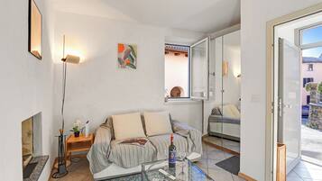 TV 21 pollici con canali via cavo