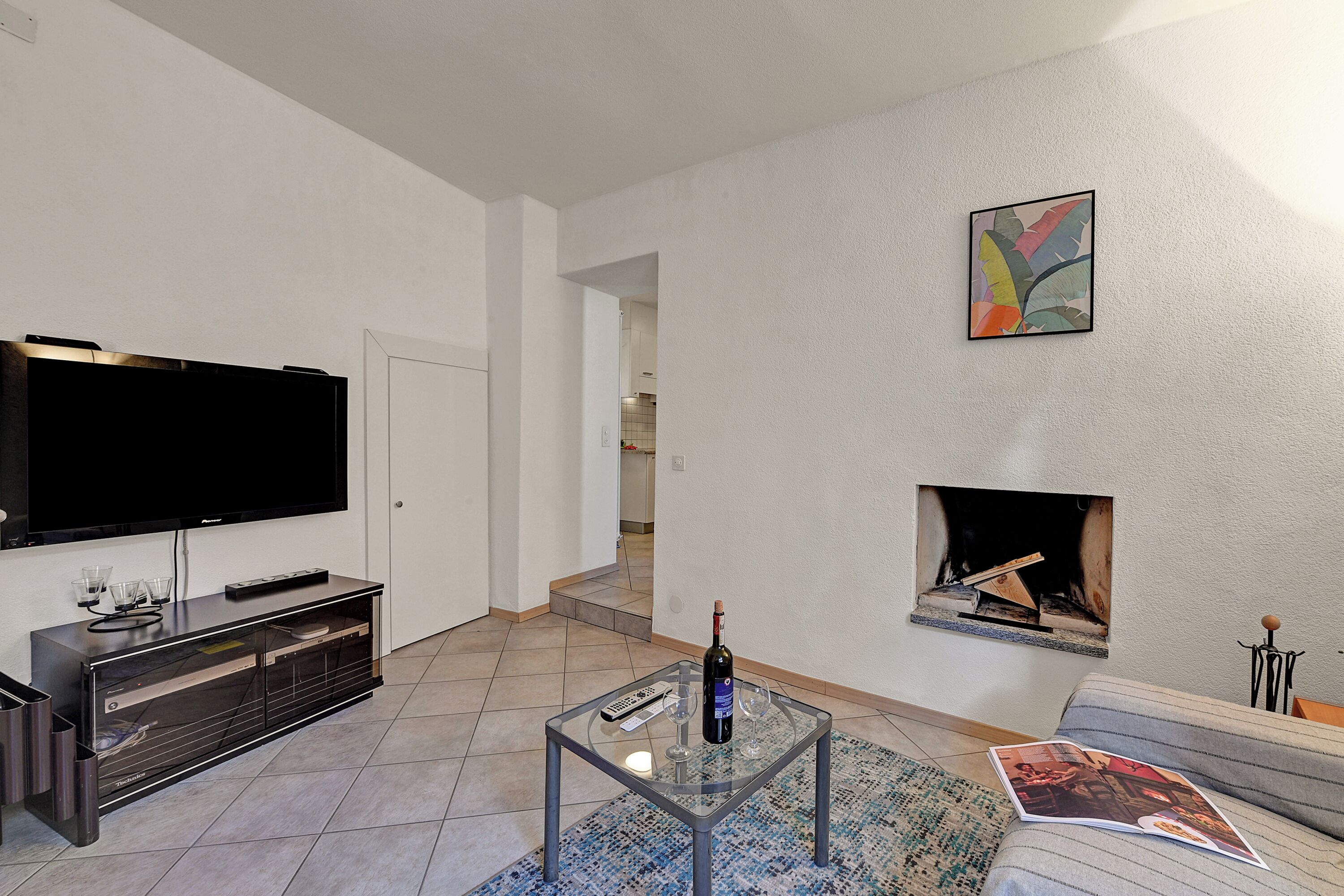 TV 21-inch có truyền hình cáp 