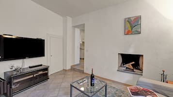 21-inch TV with cable channels