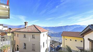 Familienapartment, Mehrere Schlafzimmer (Lugano Bay View Due) | Ausblick vom Zimmer