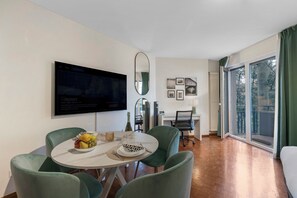 Dining - La Perla Sul Lago (Paradiso)