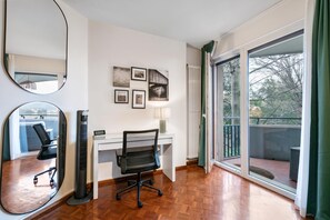 Standard Studio, Balcony, Mountain View (La Perla Sul Lago - Studio with) | Interior - La Perla Sul Lago - Studio With Balcony View (Paradiso)