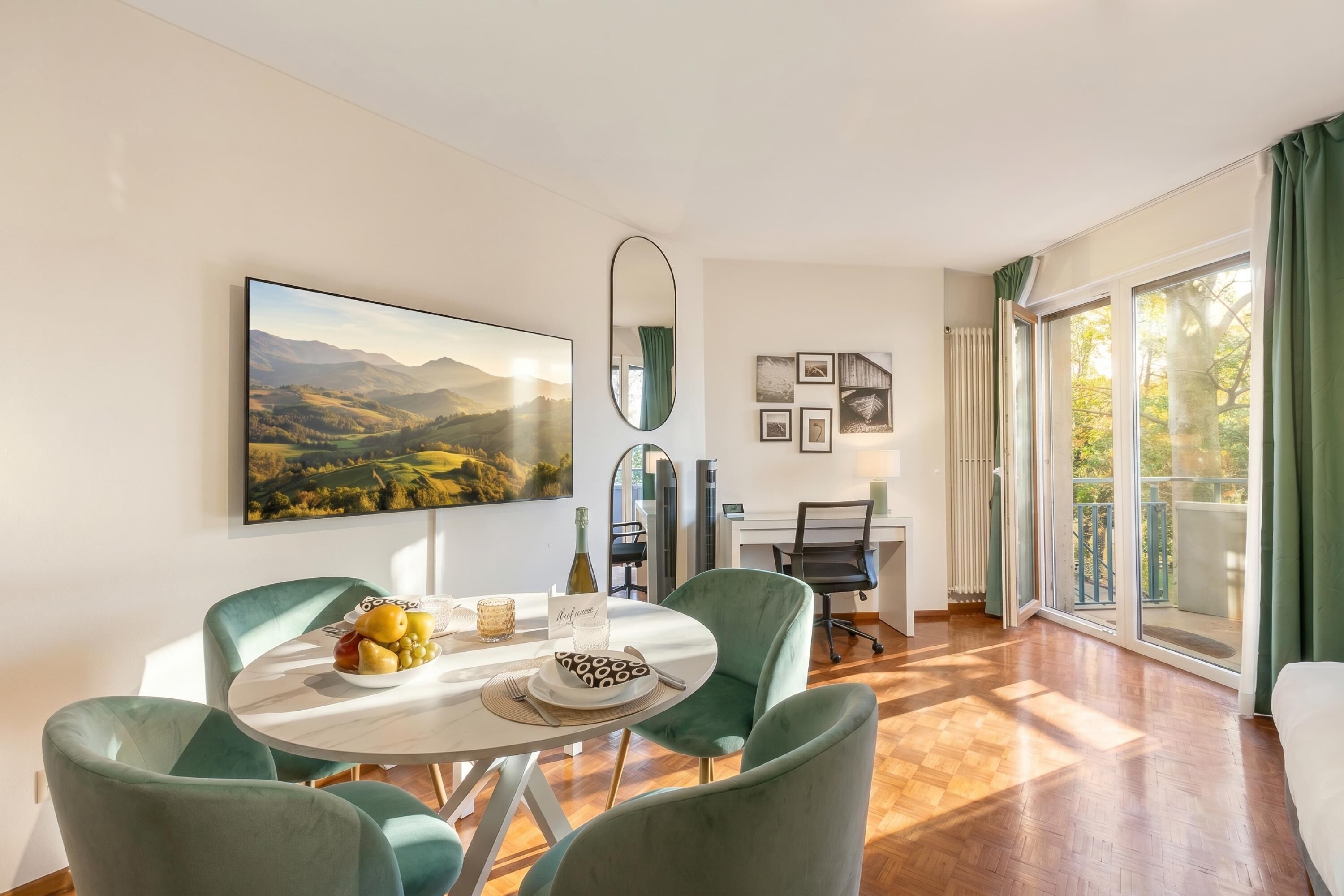 Studio Standard, vue montagne, en bord de lac (La Perla Sul Lago) | Restauration