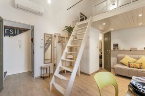 Family Apartment, Multiple Bedrooms (La Torretta Holiday Home Sanremo) | Interior - La Torretta Holiday Home Sanremo (Sanremo)