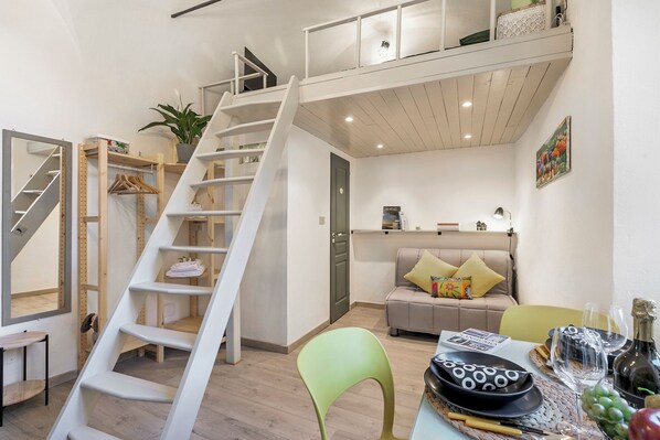 Departamento familiar, varias habitaciones (La Torretta Holiday Home Sanremo) | Interior
