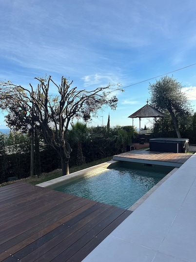 Villa Niçoise sea view with pool and jacuzzi