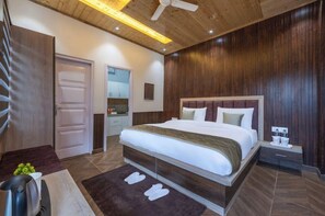 7 habitaciones, wifi y ropa de cama 