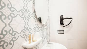 Single Room | Bathroom