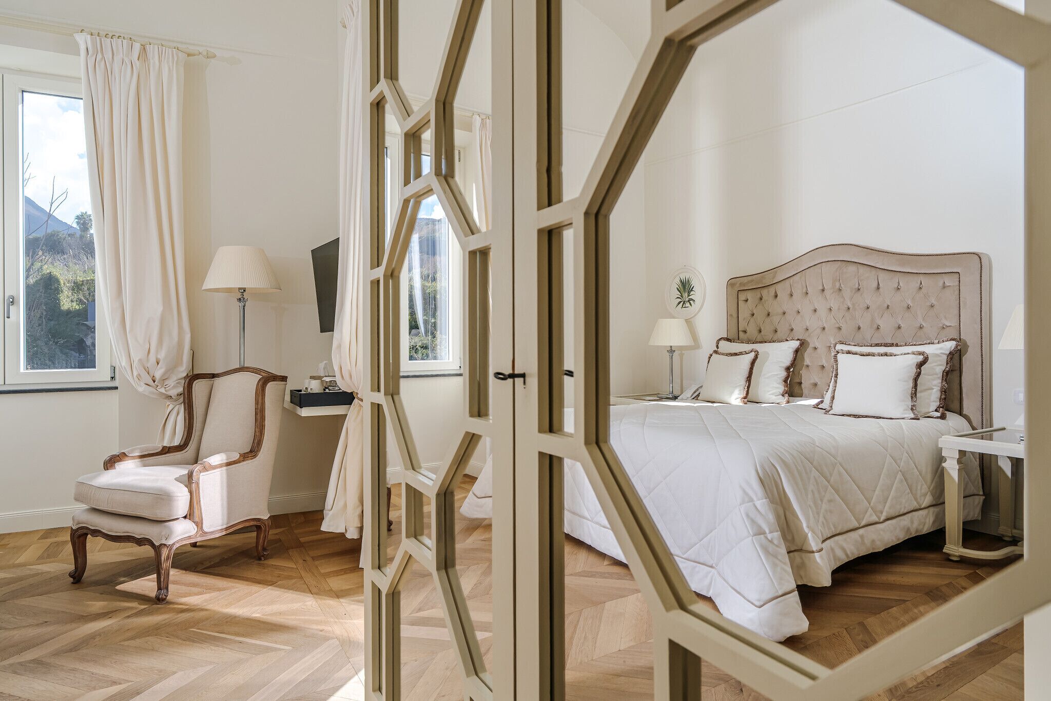 Deluxe, 1 letto king, vista collina