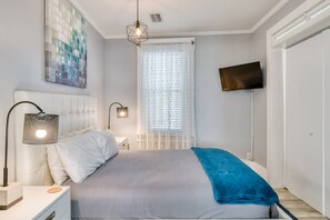 3 Schlafzimmer, Schreibtisch, Bügeleisen/Bügelbrett, kostenloses WLAN