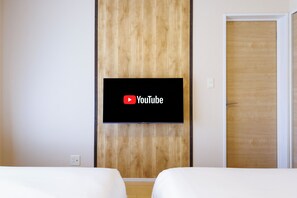 Executive Villa | 3 bedrooms, individually decorated, individually furnished - Yanbaru villa -KISEN- (Motobu)