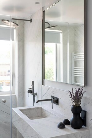 風筒、提供毛巾