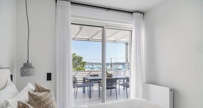 Marina Suite, Elegance Living