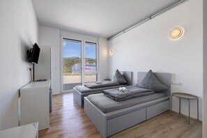 1 camera, Wi-Fi gratuito, lenzuola