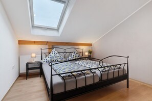 2 habitaciones, wifi gratis y ropa de cama