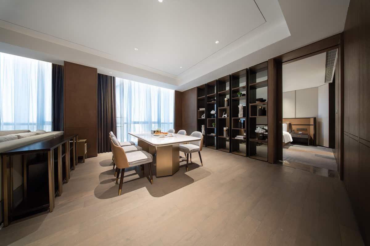 Suite estudio presidencial | Escritorio, espacio para trabajar con laptop y wifi gratis