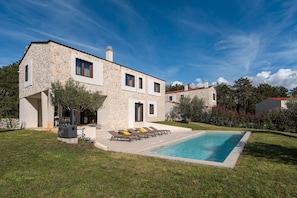 Exterior - Villa Casa Minerva in Istria for 6 guests, panoramic view, near Porec (Višnjan)
