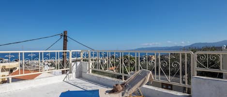 Rooftop terrace