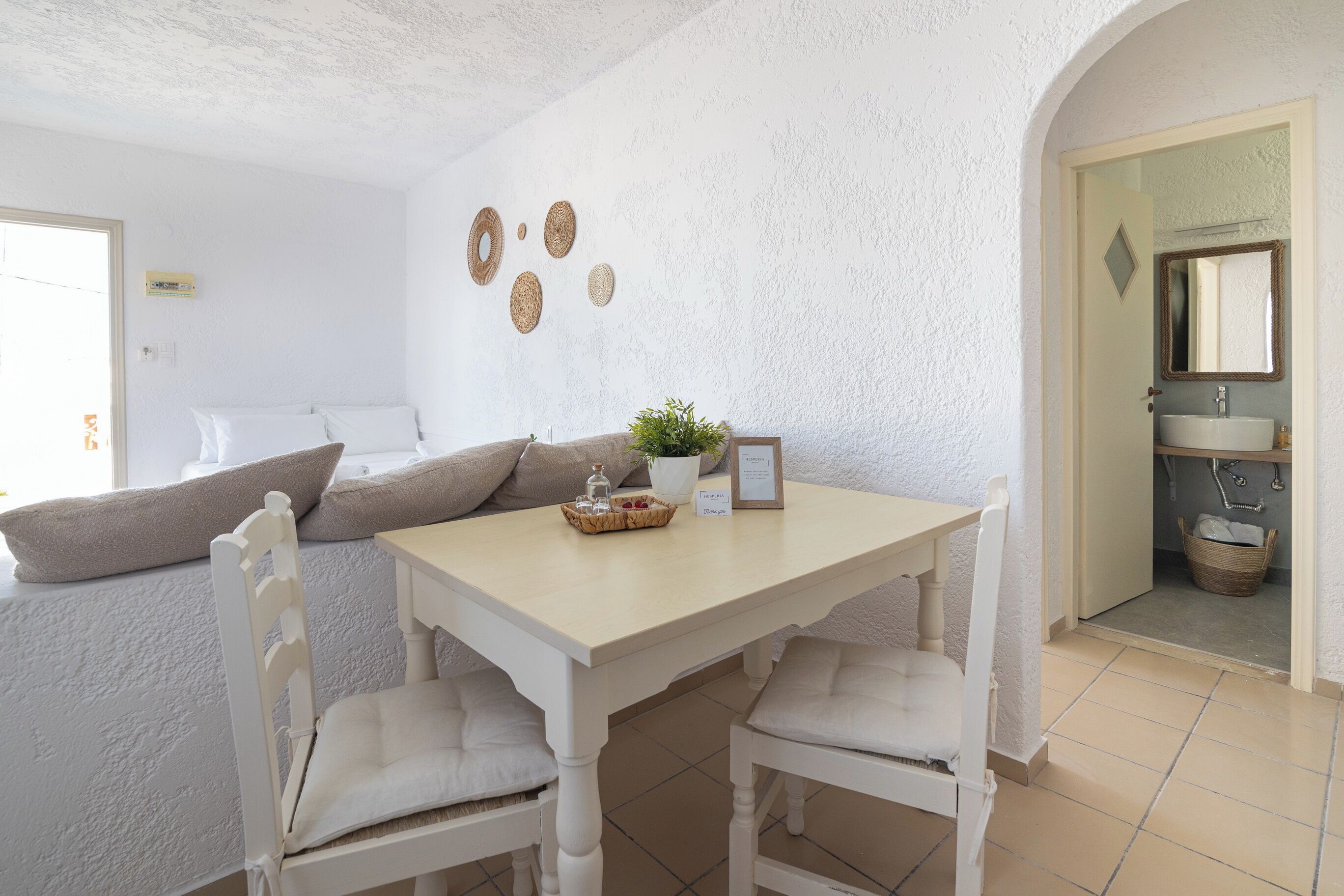 Desk, free WiFi, bed sheets